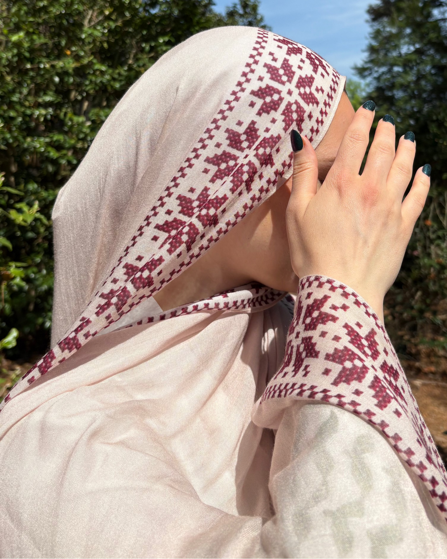 Qamar Beit Lahem Tatreez Print Modal
